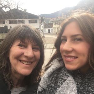 Meet your Posher, Em